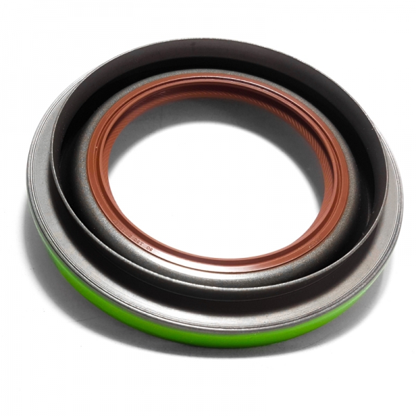 VOE 4717576 VOE4717576  4717576 Retén Piñon Diferencial VOLVO L70 L90 L110 L120